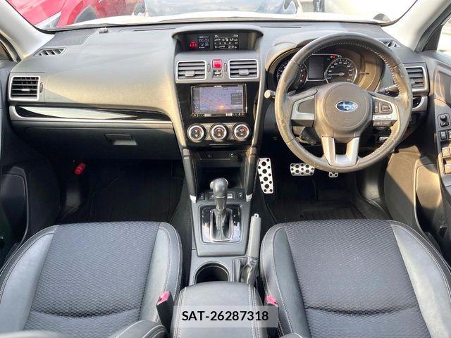 Subaru FORESTER 2015-12 8335902-1