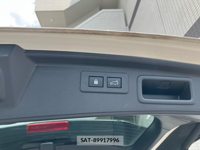 Subaru FORESTER 2022-03 8335873-11