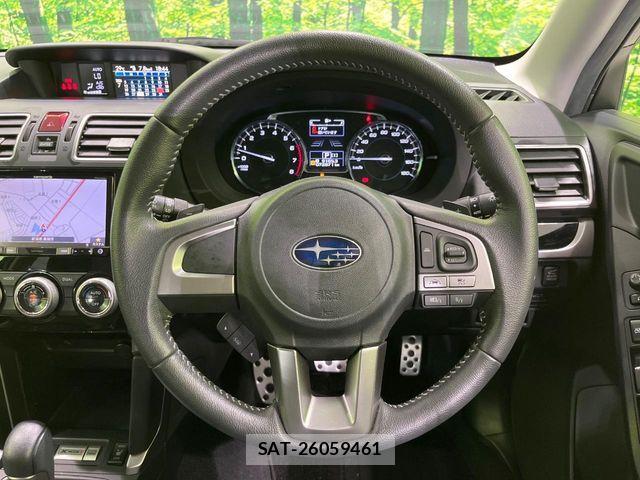 Subaru FORESTER 2017-02 8335894-10