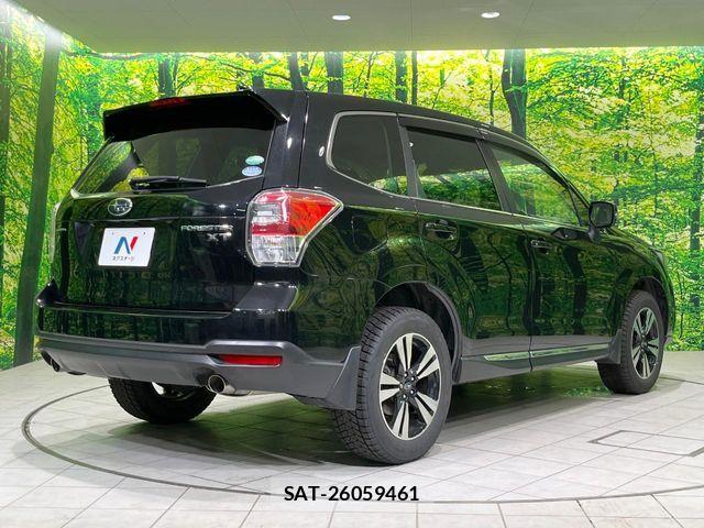 Subaru FORESTER 2017-02 8335894-16