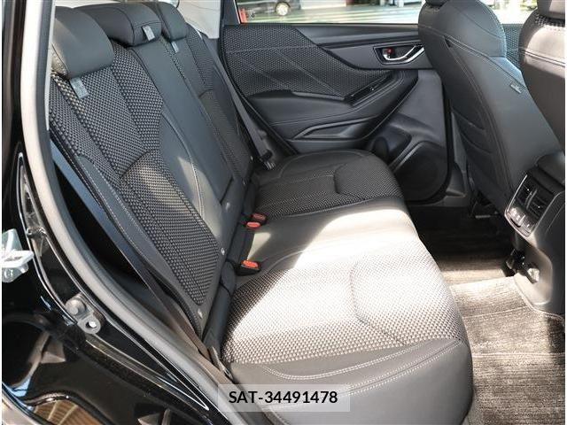 Subaru FORESTER 2024-03 8335875-18
