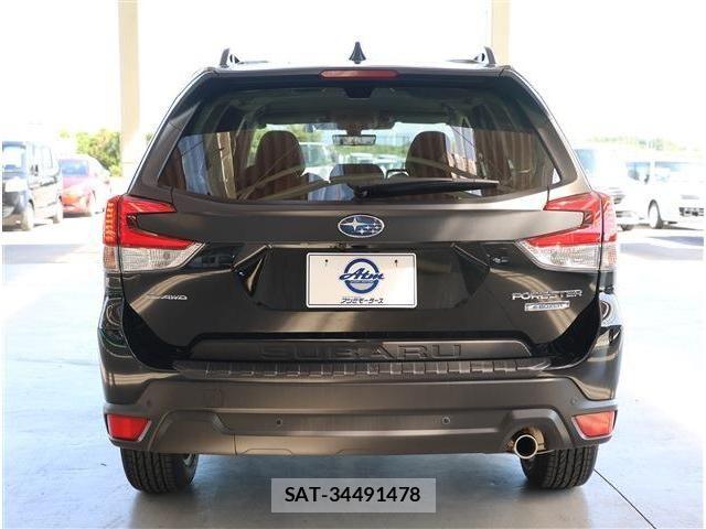 Subaru FORESTER 2024-03 8335875-27