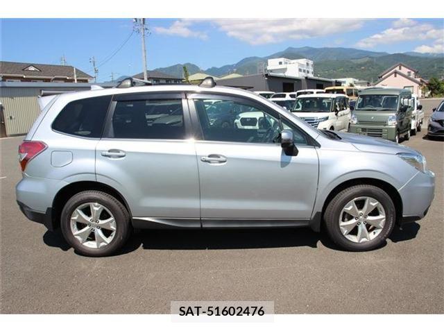 Subaru FORESTER 2015-08 8335885-24