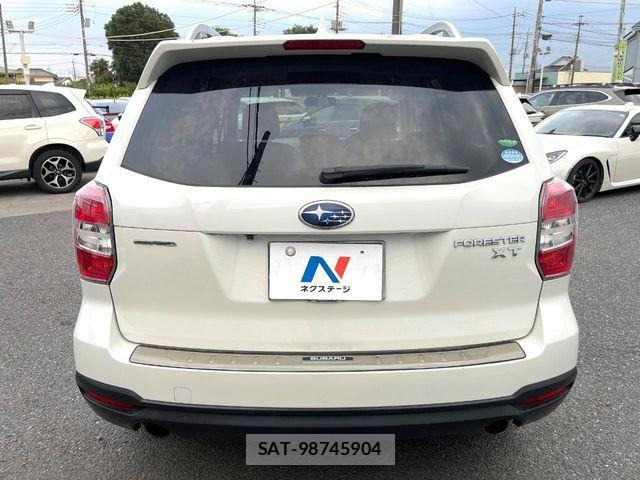 Subaru FORESTER 2015-01 8335903-13
