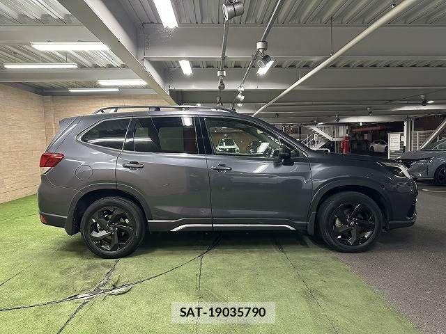 Subaru FORESTER 2022-03 8335877-17