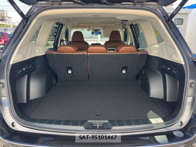 Subaru FORESTER 2019-03 8335880-10