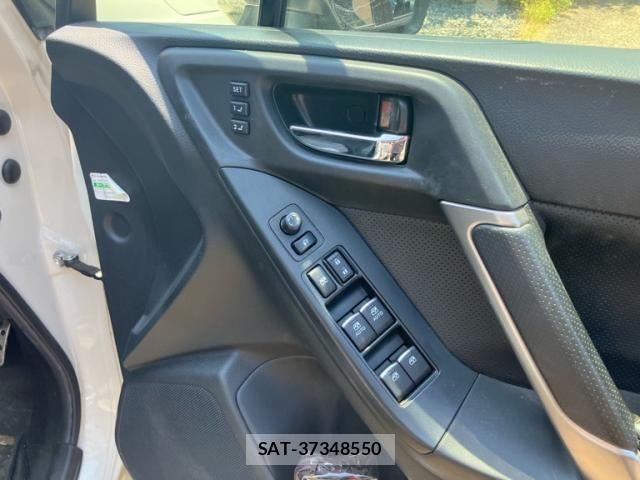 Subaru FORESTER 2016-09 8335908-22