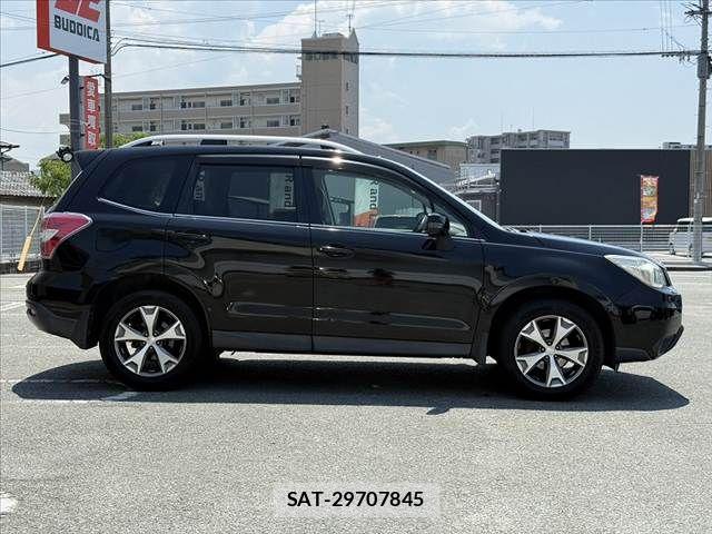 Subaru FORESTER 2014-03 8335906-11