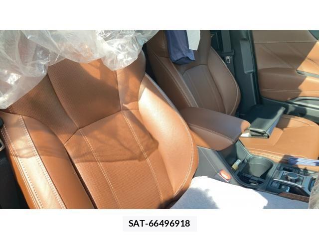 Subaru FORESTER 2018-10 8335896-19