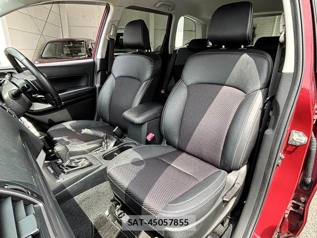 Subaru FORESTER 2018-06 8354518-22
