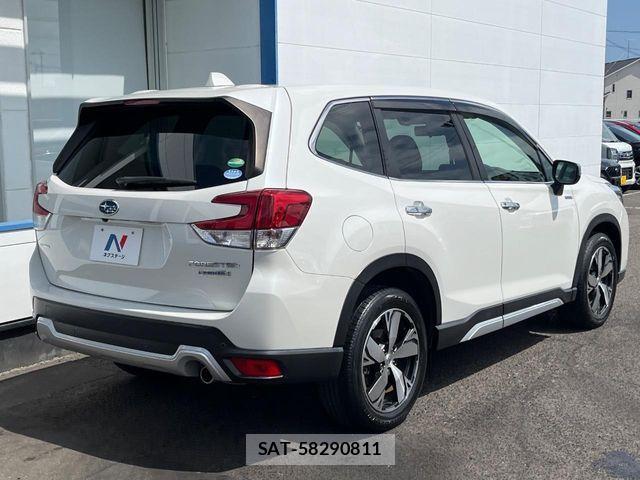Subaru FORESTER 2020-05 8354512-16