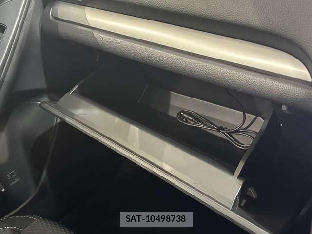 Subaru FORESTER 2013-06 8354521-28
