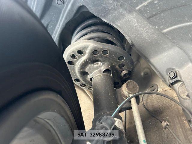 Subaru FORESTER 2019-02 8365992-19