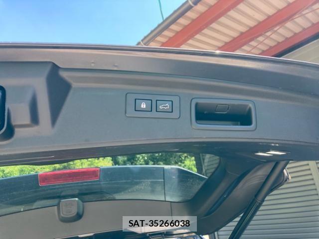 Subaru FORESTER 2021-11 8365987-23