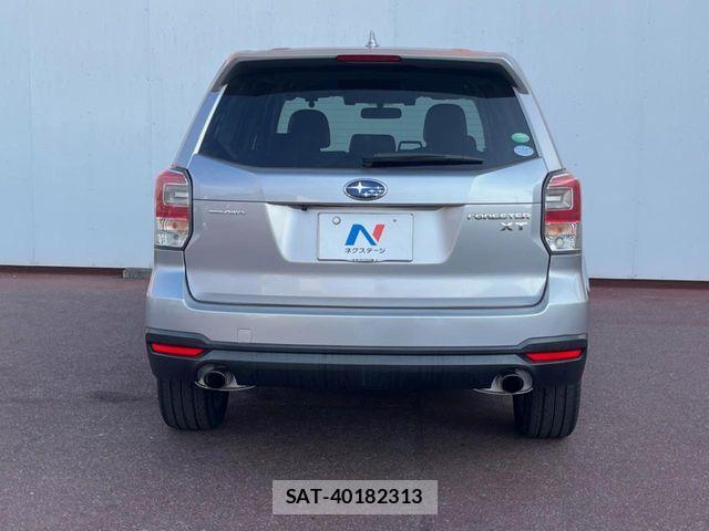 Subaru FORESTER 2015-12 8365997-14