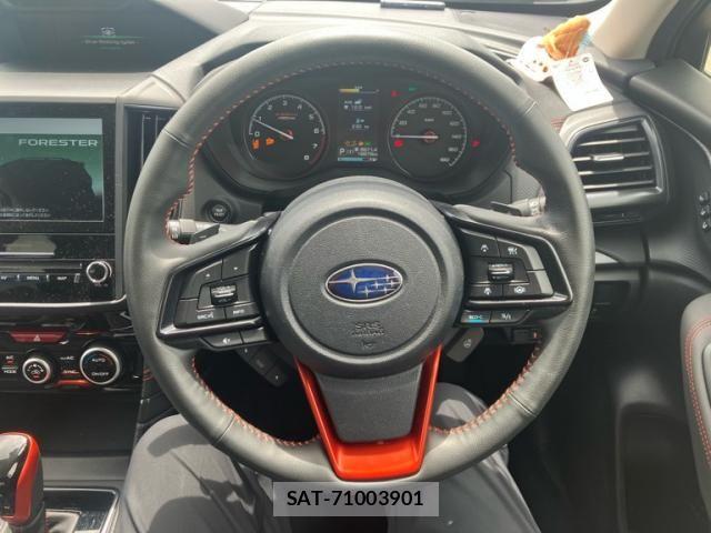Subaru FORESTER 2022-11 8365983-17
