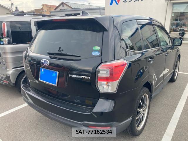 Subaru FORESTER 2017-01 8365996-2