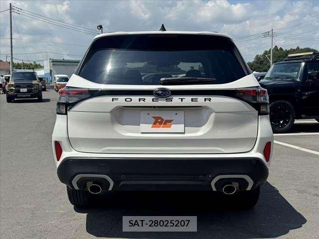Subaru FORESTER 2025-07 8365980-13