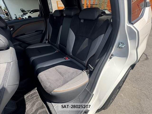 Subaru FORESTER 2025-07 8365980-17