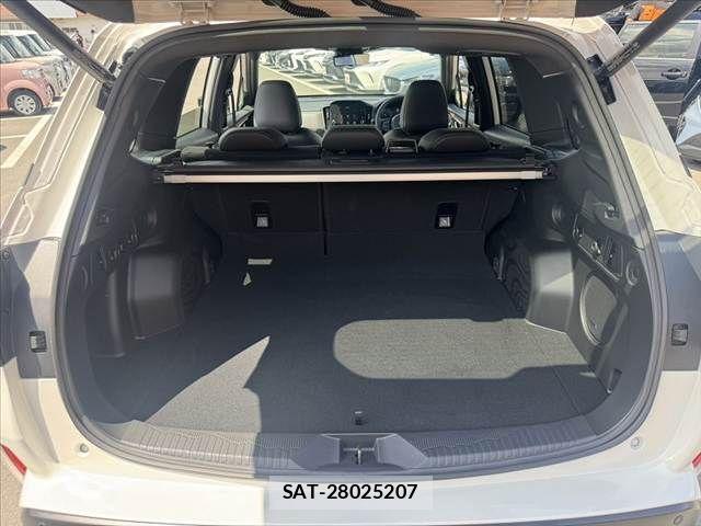 Subaru FORESTER 2025-07 8365980-18