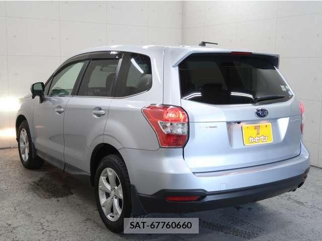 Subaru FORESTER 2012-11 8365999-15