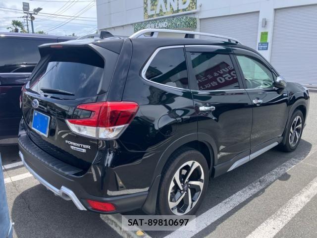 Subaru FORESTER 2023-07 8365982-6