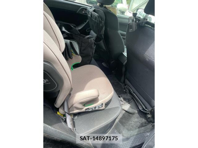 Subaru FORESTER 2012-11 8366000-8