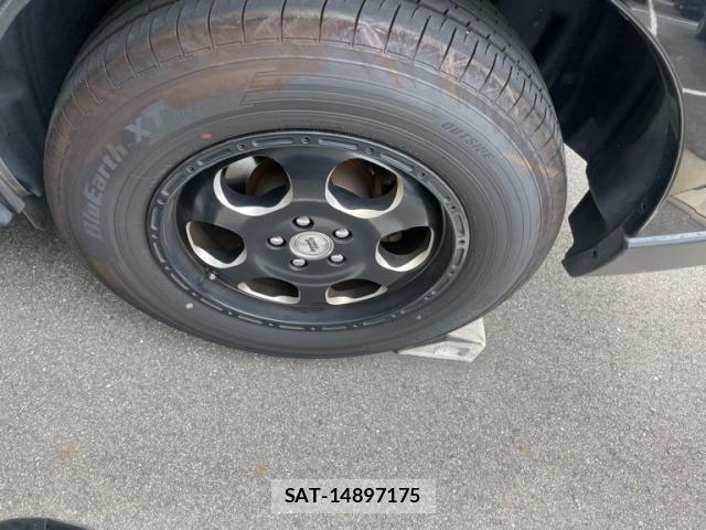 Subaru FORESTER 2012-11 8366000-2