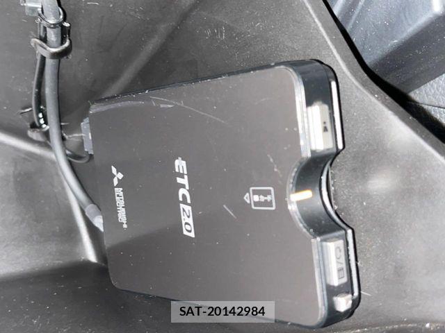 Subaru FORESTER 2015-11 8365995-7