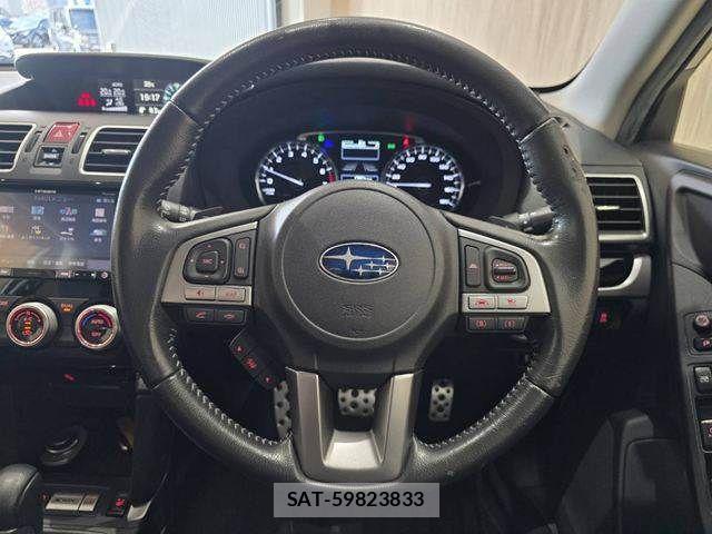 Subaru FORESTER 2016-03 8365994-11