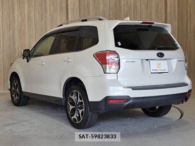 Subaru FORESTER 2016-03 8365994-20