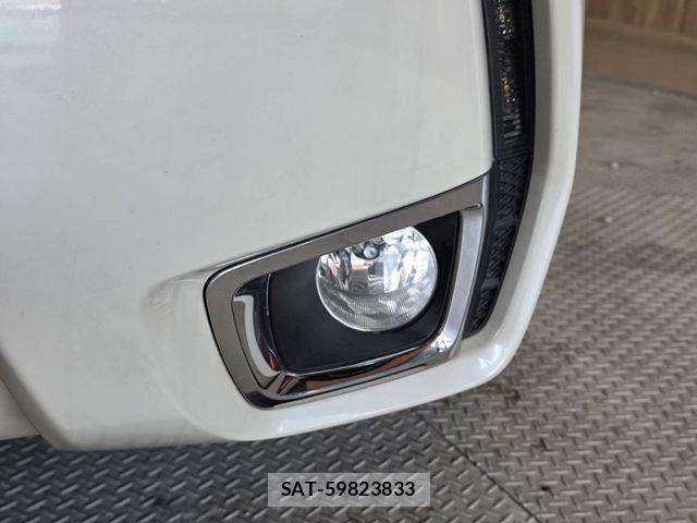 Subaru FORESTER 2016-03 8365994-23