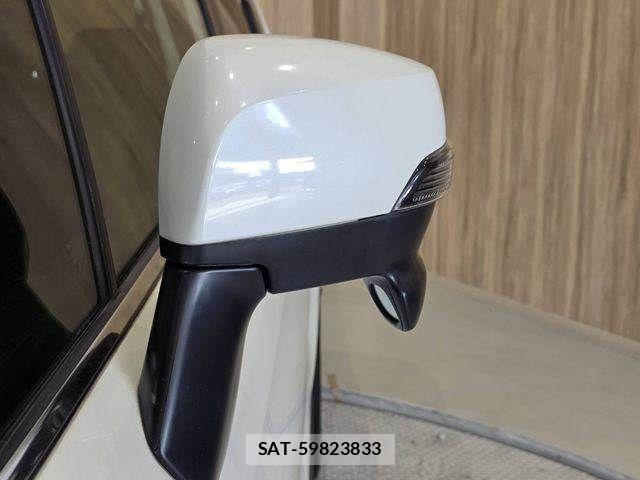 Subaru FORESTER 2016-03 8365994-26