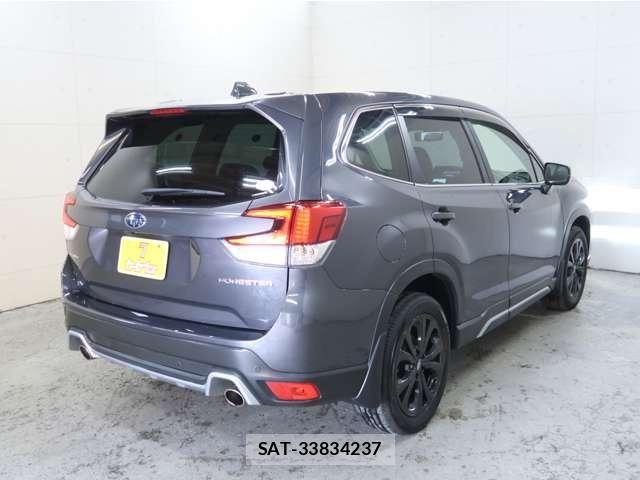 Subaru FORESTER 2021-03 8371670-12