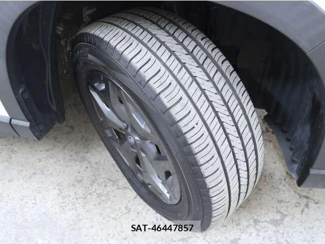 Subaru FORESTER 2018-07 8371672-18