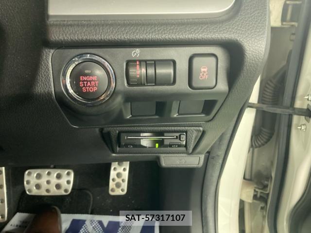 Subaru FORESTER 2013-01 8371673-14