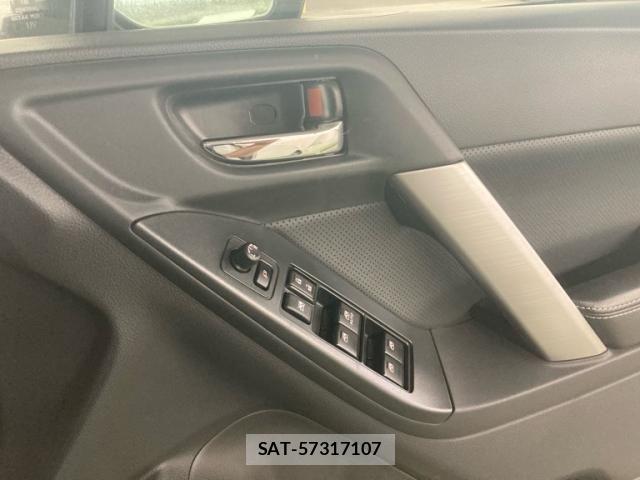 Subaru FORESTER 2013-01 8371673-15