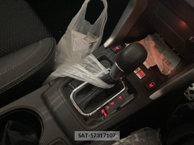 Subaru FORESTER 2013-01 8371673-24