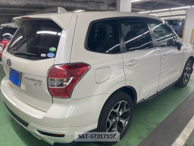 Subaru FORESTER 2013-01 8371673-4