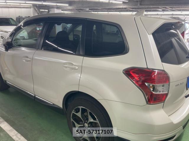 Subaru FORESTER 2013-01 8371673-5