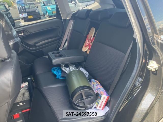 Subaru FORESTER 2016-06 8371671-13
