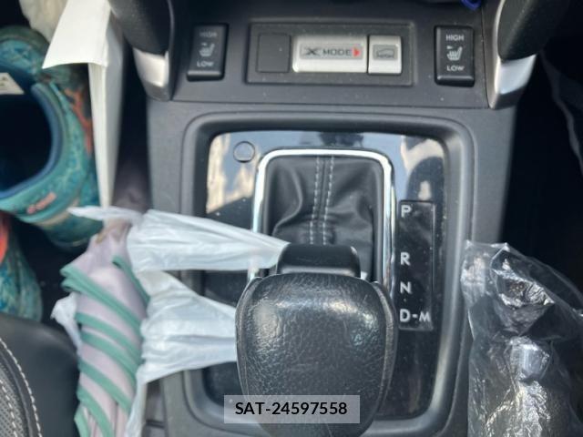 Subaru FORESTER 2016-06 8371671-24
