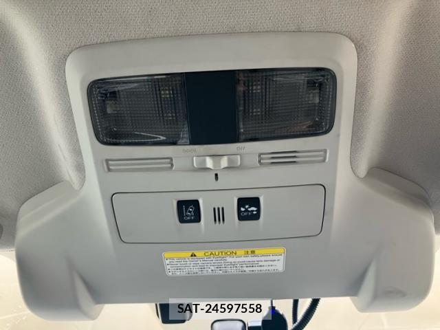 Subaru FORESTER 2016-06 8371671-25