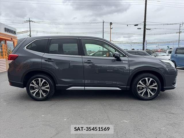 Subaru FORESTER 2025-02 8412504-11