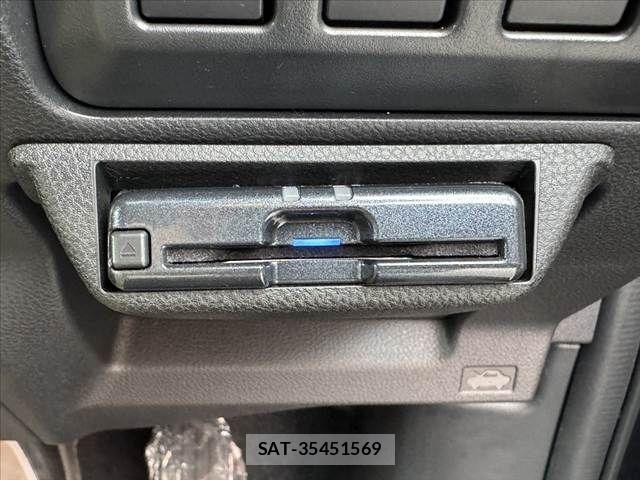 Subaru FORESTER 2025-02 8412504-26