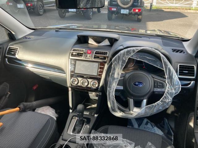 Subaru FORESTER 2018-03 8412510-14