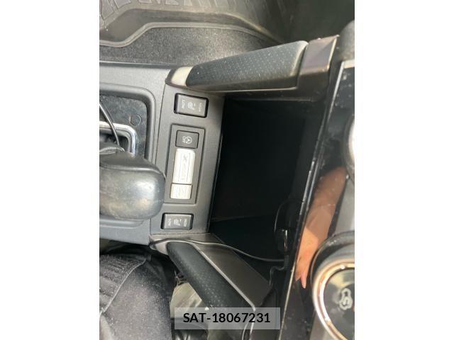 Subaru FORESTER 2016-02 8412513-25