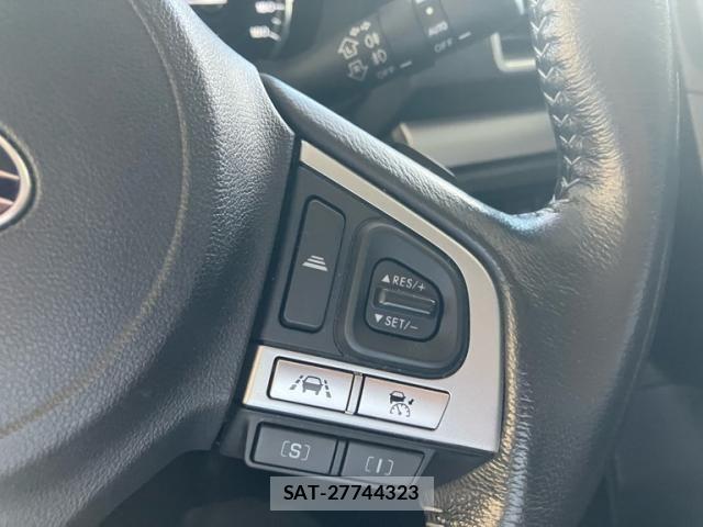 Subaru FORESTER 2018-06 8412512-19