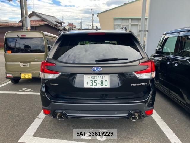Subaru FORESTER 2023-10 8412508-12