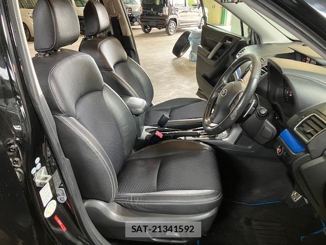 Subaru FORESTER 2014-12 8438147-9